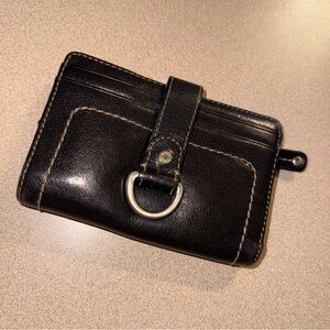 Black & silver fossil wallet leather